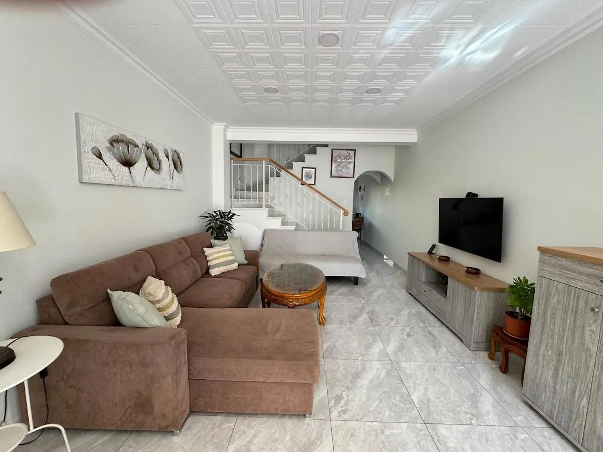 Seaside Serenity Villa Larnaca 0*,